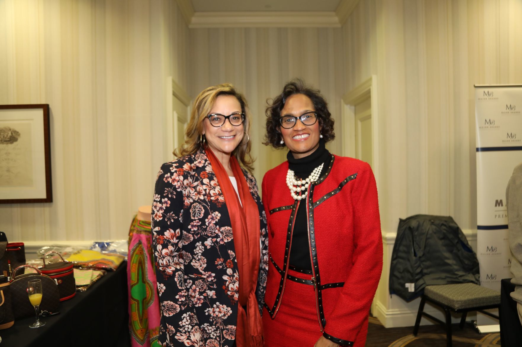 Sharon Barber, Barbara Bowman